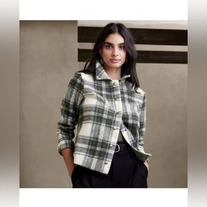 BANANA REPUBLIC Short Plaid Jacket